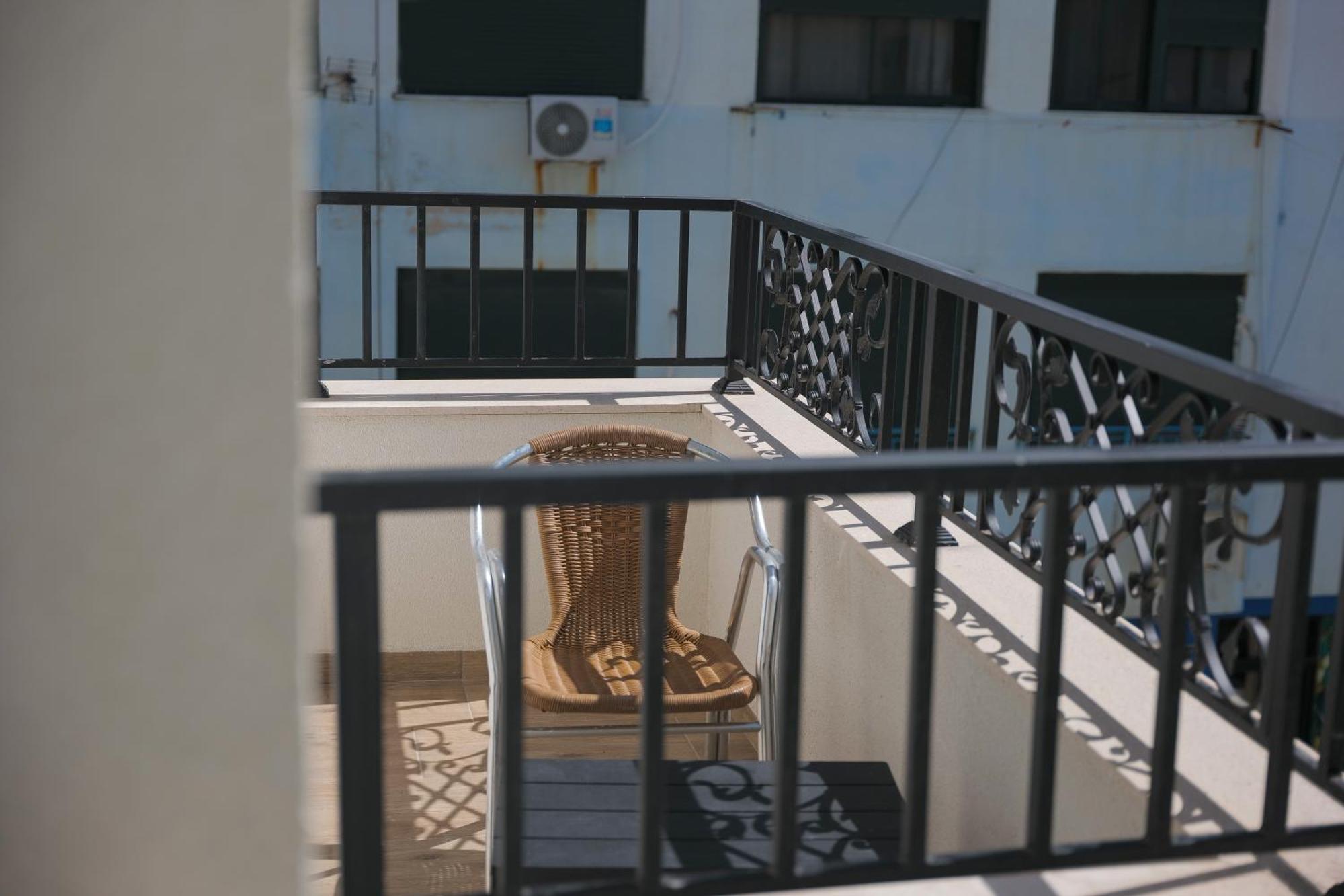 Afa Hotel Дуррес Екстер'єр фото