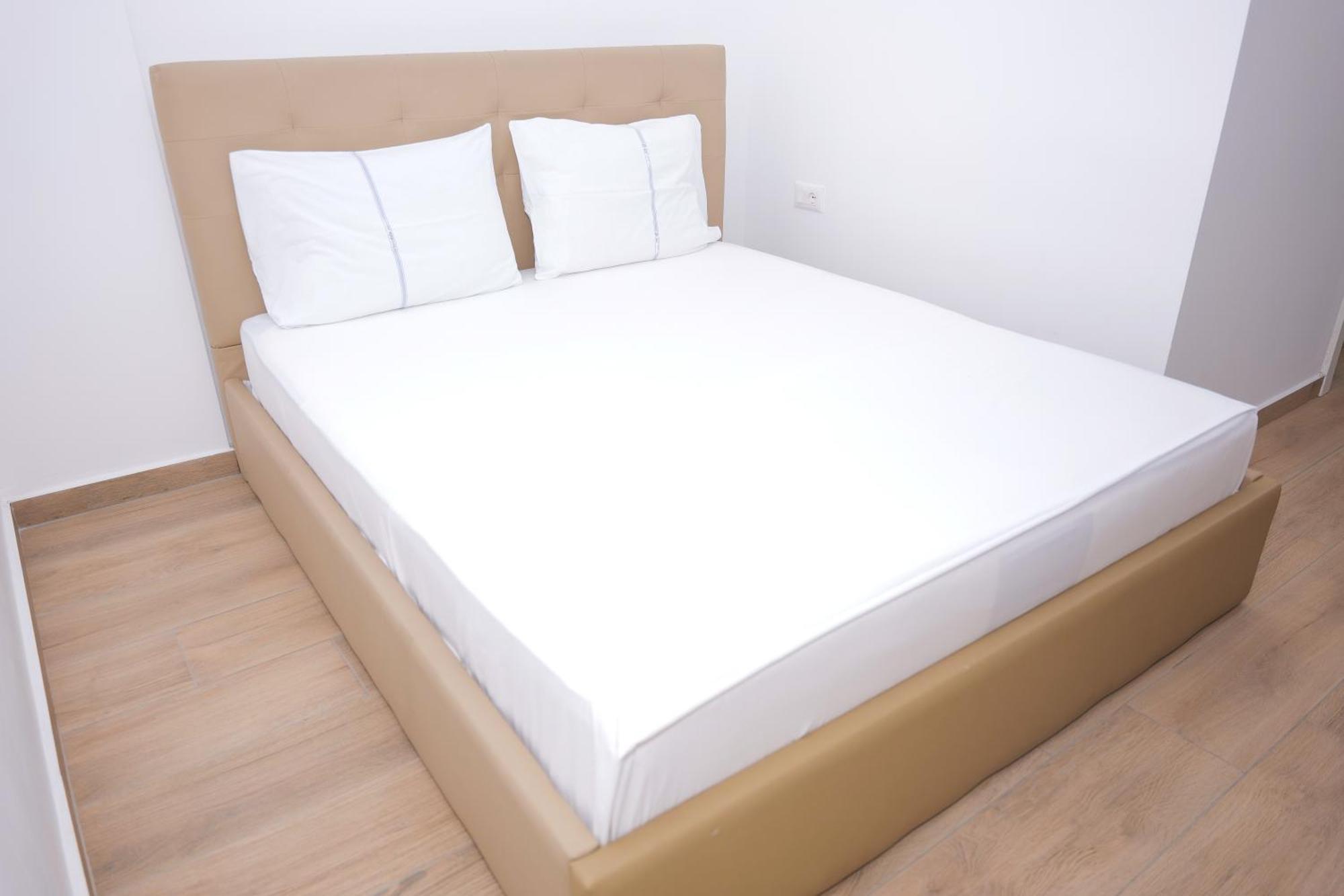 Afa Hotel Дуррес Екстер'єр фото