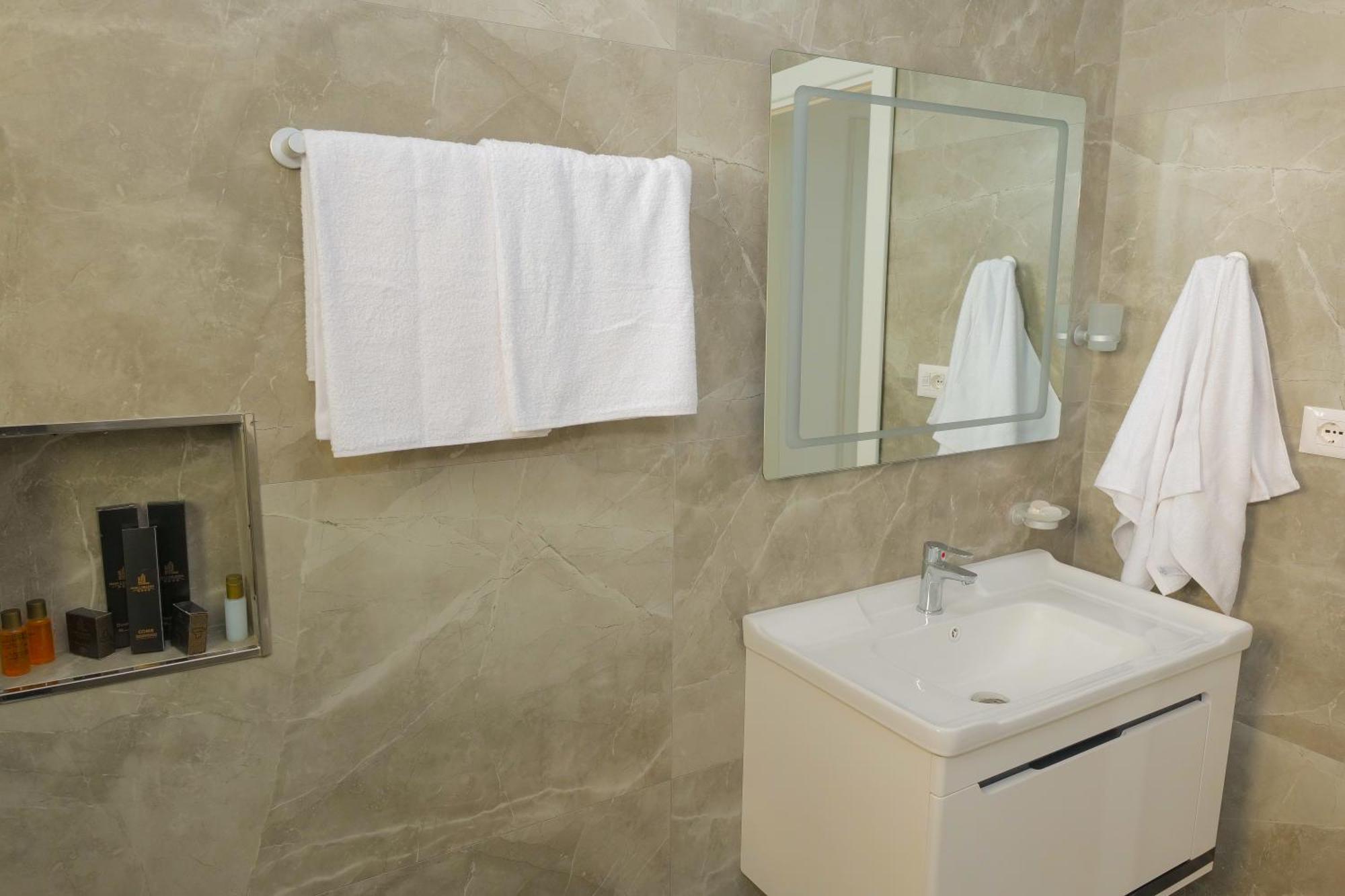 Afa Hotel Дуррес Екстер'єр фото